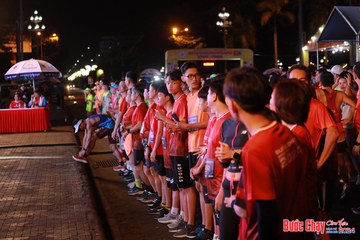 BƯỚC CHẠY CHÀO XUÂN THÀNH PHỐ QUẢNG NGÃI 2024 - Ảnh #1212949