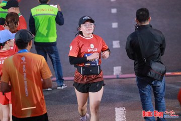 BƯỚC CHẠY CHÀO XUÂN THÀNH PHỐ QUẢNG NGÃI 2024 - Ảnh #1250184