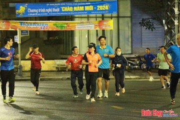 BƯỚC CHẠY CHÀO XUÂN THÀNH PHỐ QUẢNG NGÃI 2024 - Ảnh #1223489