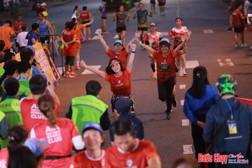 BƯỚC CHẠY CHÀO XUÂN THÀNH PHỐ QUẢNG NGÃI 2024 - Ảnh #1249820