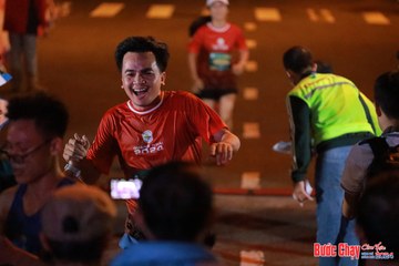 BƯỚC CHẠY CHÀO XUÂN THÀNH PHỐ QUẢNG NGÃI 2024 - Ảnh #1242196
