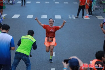 BƯỚC CHẠY CHÀO XUÂN THÀNH PHỐ QUẢNG NGÃI 2024 - Ảnh #1251610