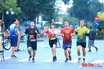 BƯỚC CHẠY CHÀO XUÂN THÀNH PHỐ QUẢNG NGÃI 2024 - Ảnh #1232411