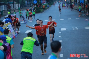 BƯỚC CHẠY CHÀO XUÂN THÀNH PHỐ QUẢNG NGÃI 2024 - Ảnh #1251228