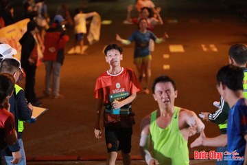 BƯỚC CHẠY CHÀO XUÂN THÀNH PHỐ QUẢNG NGÃI 2024 - Ảnh #1243026