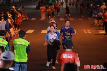 BƯỚC CHẠY CHÀO XUÂN THÀNH PHỐ QUẢNG NGÃI 2024 - Ảnh #1249206