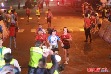 BƯỚC CHẠY CHÀO XUÂN THÀNH PHỐ QUẢNG NGÃI 2024 - Ảnh #1220499