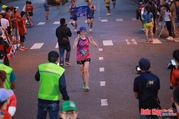 BƯỚC CHẠY CHÀO XUÂN THÀNH PHỐ QUẢNG NGÃI 2024 - Ảnh #1250117