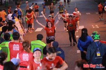 BƯỚC CHẠY CHÀO XUÂN THÀNH PHỐ QUẢNG NGÃI 2024 - Ảnh #1249817