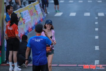 BƯỚC CHẠY CHÀO XUÂN THÀNH PHỐ QUẢNG NGÃI 2024 - Ảnh #1251979