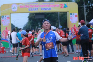 BƯỚC CHẠY CHÀO XUÂN THÀNH PHỐ QUẢNG NGÃI 2024 - Ảnh #1220808