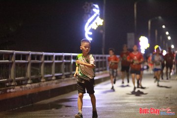 BƯỚC CHẠY CHÀO XUÂN THÀNH PHỐ QUẢNG NGÃI 2024 - Ảnh #1232647