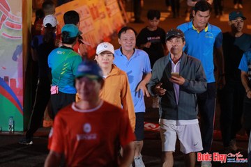 BƯỚC CHẠY CHÀO XUÂN THÀNH PHỐ QUẢNG NGÃI 2024 - Ảnh #1239822