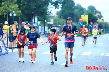 BƯỚC CHẠY CHÀO XUÂN THÀNH PHỐ QUẢNG NGÃI 2024 - Ảnh #1231355