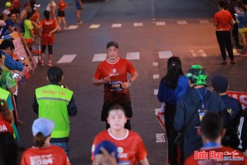 BƯỚC CHẠY CHÀO XUÂN THÀNH PHỐ QUẢNG NGÃI 2024 - Ảnh #1249892