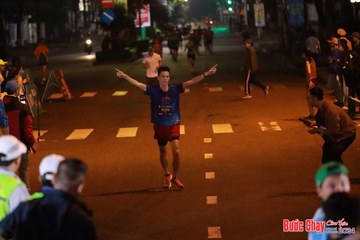 BƯỚC CHẠY CHÀO XUÂN THÀNH PHỐ QUẢNG NGÃI 2024 - Ảnh #1244074
