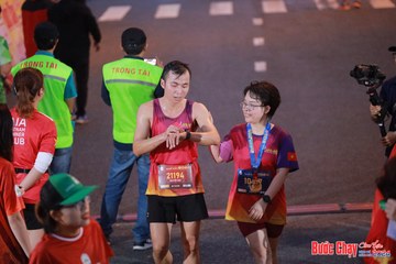 BƯỚC CHẠY CHÀO XUÂN THÀNH PHỐ QUẢNG NGÃI 2024 - Ảnh #1250096