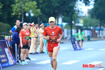 BƯỚC CHẠY CHÀO XUÂN THÀNH PHỐ QUẢNG NGÃI 2024 - Ảnh #1231777