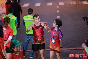 BƯỚC CHẠY CHÀO XUÂN THÀNH PHỐ QUẢNG NGÃI 2024 - Ảnh #1250095