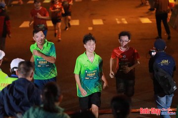 BƯỚC CHẠY CHÀO XUÂN THÀNH PHỐ QUẢNG NGÃI 2024 - Ảnh #1245344