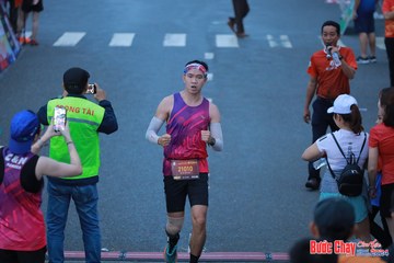 BƯỚC CHẠY CHÀO XUÂN THÀNH PHỐ QUẢNG NGÃI 2024 - Ảnh #1251352