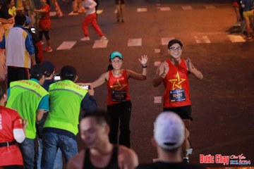 BƯỚC CHẠY CHÀO XUÂN THÀNH PHỐ QUẢNG NGÃI 2024 - Ảnh #1249416