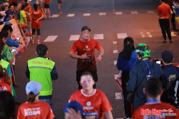 BƯỚC CHẠY CHÀO XUÂN THÀNH PHỐ QUẢNG NGÃI 2024 - Ảnh #1249893