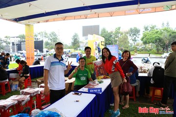 BƯỚC CHẠY CHÀO XUÂN THÀNH PHỐ QUẢNG NGÃI 2024 - Ảnh #1195129