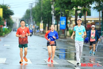 BƯỚC CHẠY CHÀO XUÂN THÀNH PHỐ QUẢNG NGÃI 2024 - Ảnh #1238538