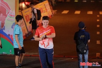 BƯỚC CHẠY CHÀO XUÂN THÀNH PHỐ QUẢNG NGÃI 2024 - Ảnh #1239113