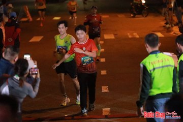BƯỚC CHẠY CHÀO XUÂN THÀNH PHỐ QUẢNG NGÃI 2024 - Ảnh #1243296