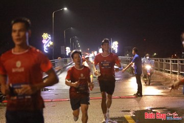 BƯỚC CHẠY CHÀO XUÂN THÀNH PHỐ QUẢNG NGÃI 2024 - Ảnh #1230945