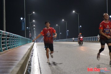 BƯỚC CHẠY CHÀO XUÂN THÀNH PHỐ QUẢNG NGÃI 2024 - Ảnh #1253000