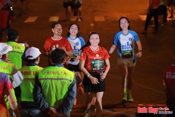 BƯỚC CHẠY CHÀO XUÂN THÀNH PHỐ QUẢNG NGÃI 2024 - Ảnh #1248228