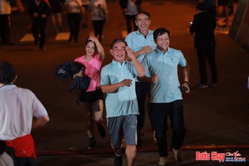 BƯỚC CHẠY CHÀO XUÂN THÀNH PHỐ QUẢNG NGÃI 2024 - Ảnh #1240283