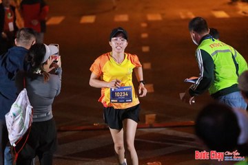 BƯỚC CHẠY CHÀO XUÂN THÀNH PHỐ QUẢNG NGÃI 2024 - Ảnh #1243380
