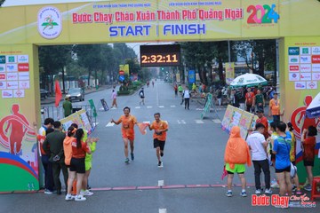BƯỚC CHẠY CHÀO XUÂN THÀNH PHỐ QUẢNG NGÃI 2024 - Ảnh #1252148