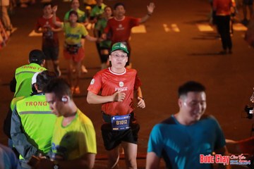 BƯỚC CHẠY CHÀO XUÂN THÀNH PHỐ QUẢNG NGÃI 2024 - Ảnh #1248613