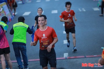 BƯỚC CHẠY CHÀO XUÂN THÀNH PHỐ QUẢNG NGÃI 2024 - Ảnh #1251243