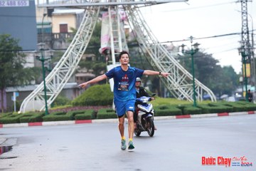 BƯỚC CHẠY CHÀO XUÂN THÀNH PHỐ QUẢNG NGÃI 2024 - Ảnh #1230710