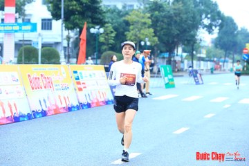 BƯỚC CHẠY CHÀO XUÂN THÀNH PHỐ QUẢNG NGÃI 2024 - Ảnh #1232690
