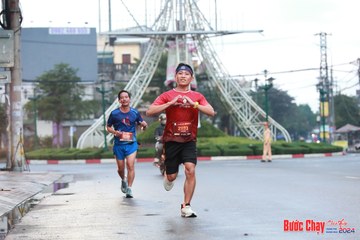 BƯỚC CHẠY CHÀO XUÂN THÀNH PHỐ QUẢNG NGÃI 2024 - Ảnh #1230601