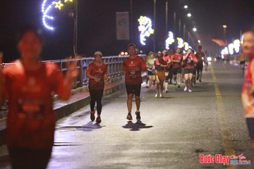 BƯỚC CHẠY CHÀO XUÂN THÀNH PHỐ QUẢNG NGÃI 2024 - Ảnh #1232232