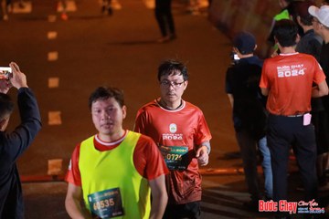 BƯỚC CHẠY CHÀO XUÂN THÀNH PHỐ QUẢNG NGÃI 2024 - Ảnh #1247290