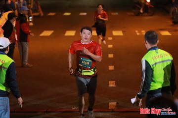 BƯỚC CHẠY CHÀO XUÂN THÀNH PHỐ QUẢNG NGÃI 2024 - Ảnh #1243502