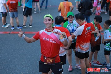 BƯỚC CHẠY CHÀO XUÂN THÀNH PHỐ QUẢNG NGÃI 2024 - Ảnh #1251261