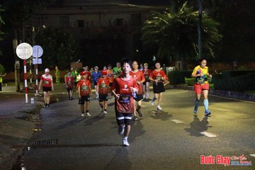 BƯỚC CHẠY CHÀO XUÂN THÀNH PHỐ QUẢNG NGÃI 2024 - Ảnh #1225179