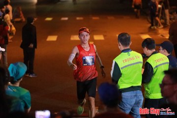 BƯỚC CHẠY CHÀO XUÂN THÀNH PHỐ QUẢNG NGÃI 2024 - Ảnh #1242583