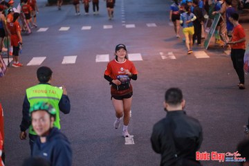 BƯỚC CHẠY CHÀO XUÂN THÀNH PHỐ QUẢNG NGÃI 2024 - Ảnh #1250168