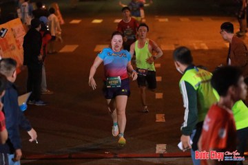 BƯỚC CHẠY CHÀO XUÂN THÀNH PHỐ QUẢNG NGÃI 2024 - Ảnh #1242946